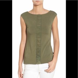 NWT BAILEY 44 VICTORIA FALLS TOP Olive Medium